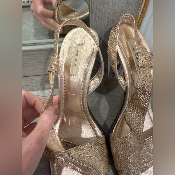 Marc Jacobs Spring 2007 Runway Gold Slingback Crystal Heel Sandal - Picture 8 of 12